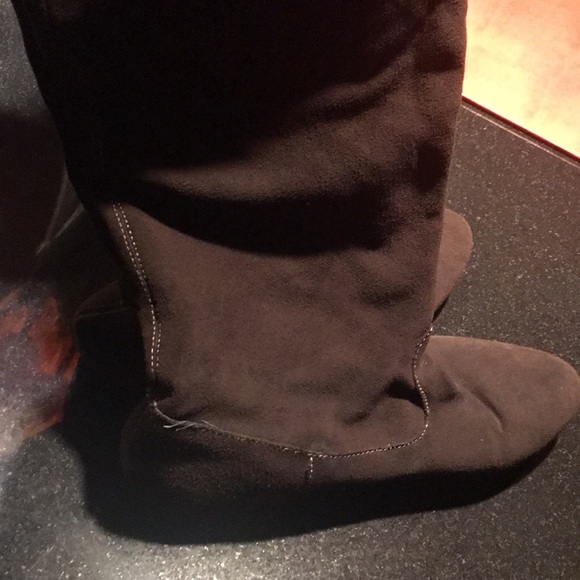 To small - Picture 2 of 3